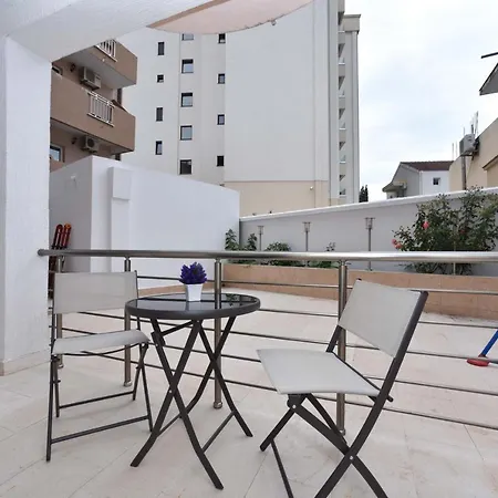Apartahotel Suzana Lux Budva