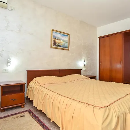 Suzana Lux Apartahotel
