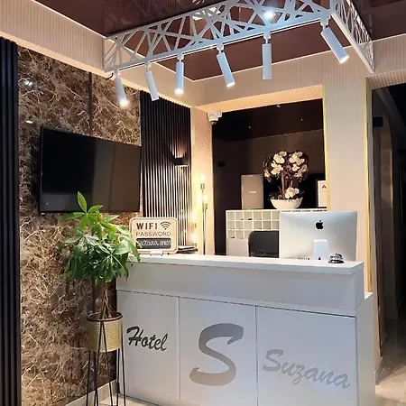 Suzana Lux Apartahotel Budva