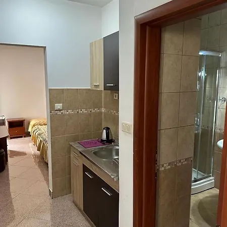 Suzana Lux 3* Budva