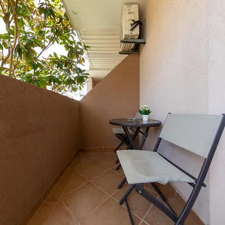 Suzana Lux Apartahotel 3*