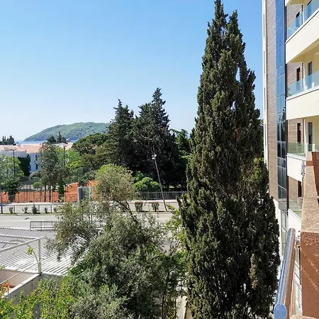 Suzana 3* Budva