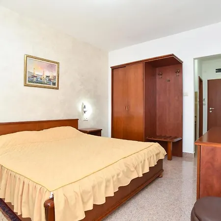 Suzana 3* Budva